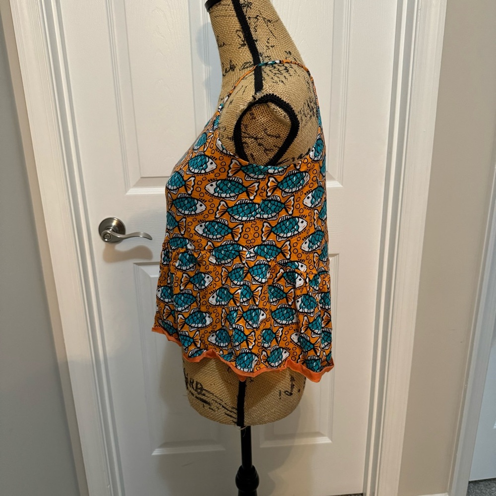 Fish Tank Top - Picture 4 of 7